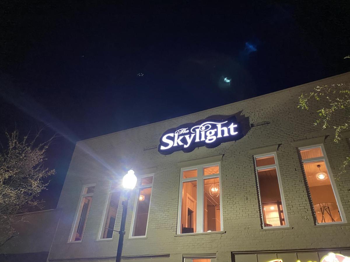 The Skylight Hotel Greenville Exterior foto