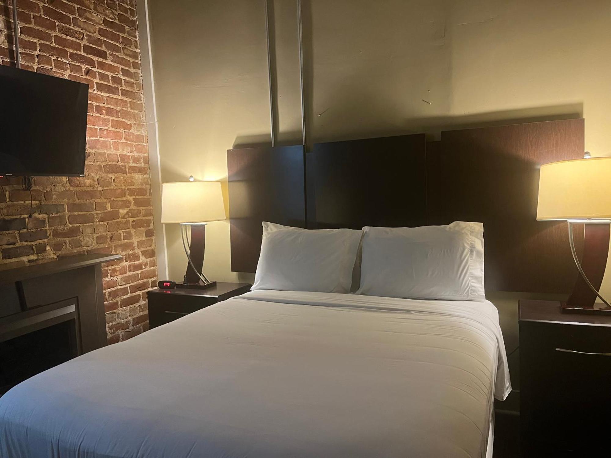 The Skylight Hotel Greenville Exterior foto
